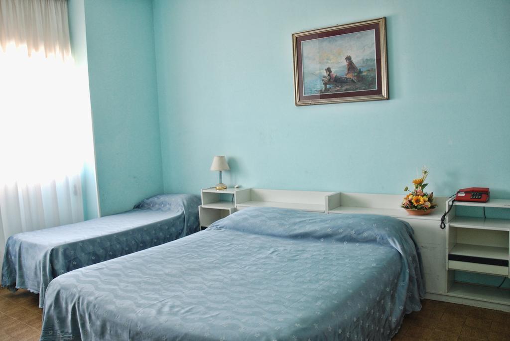 Hotel Scacciapensieri Нетуно Екстериор снимка