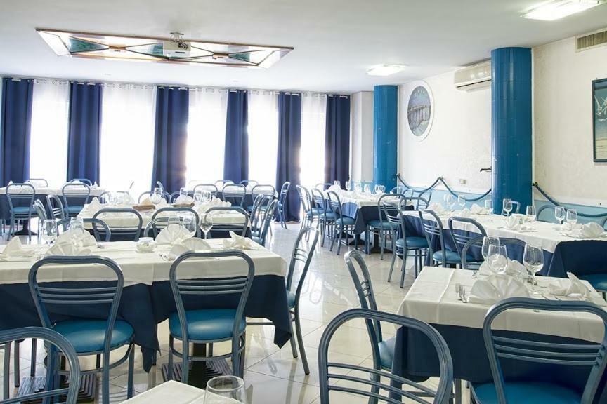 Hotel Scacciapensieri Нетуно Екстериор снимка