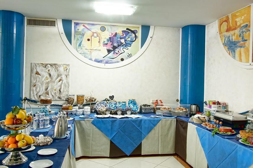 Hotel Scacciapensieri Нетуно Екстериор снимка