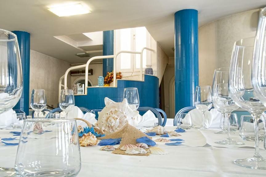 Hotel Scacciapensieri Нетуно Екстериор снимка